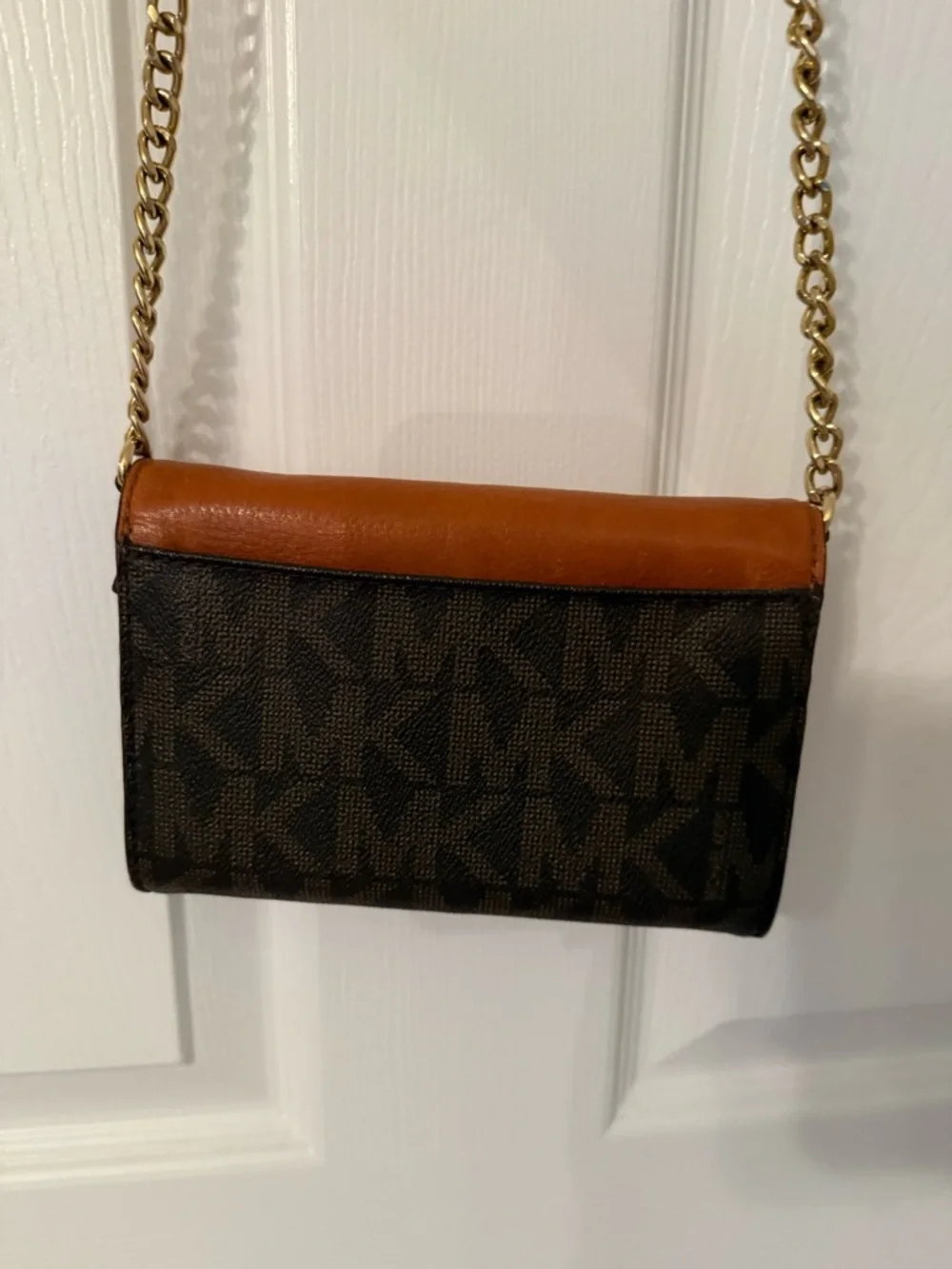 Michael Kors compact michael